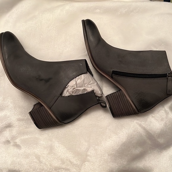 NIB Roan by Bed Stu Leather Booties - Picture 5 of 14